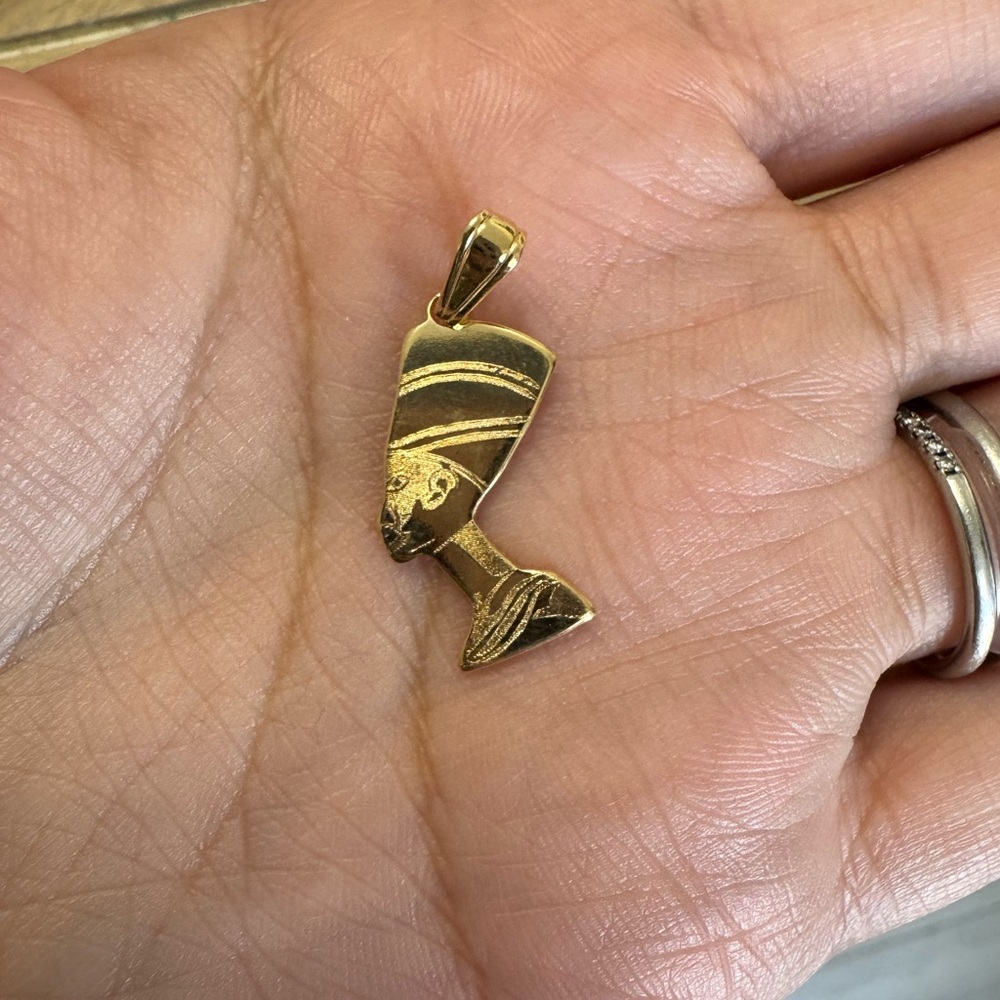 Gold Nefertiti Pendant 18K GF